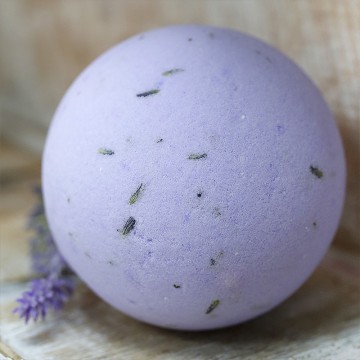 9-herbal-bath-bombs-lavender