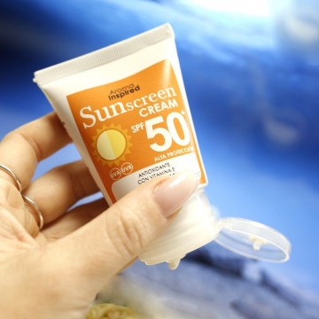 Sun cream +50 SPF