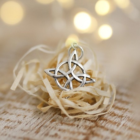 Witch's knot 925 silver pendant