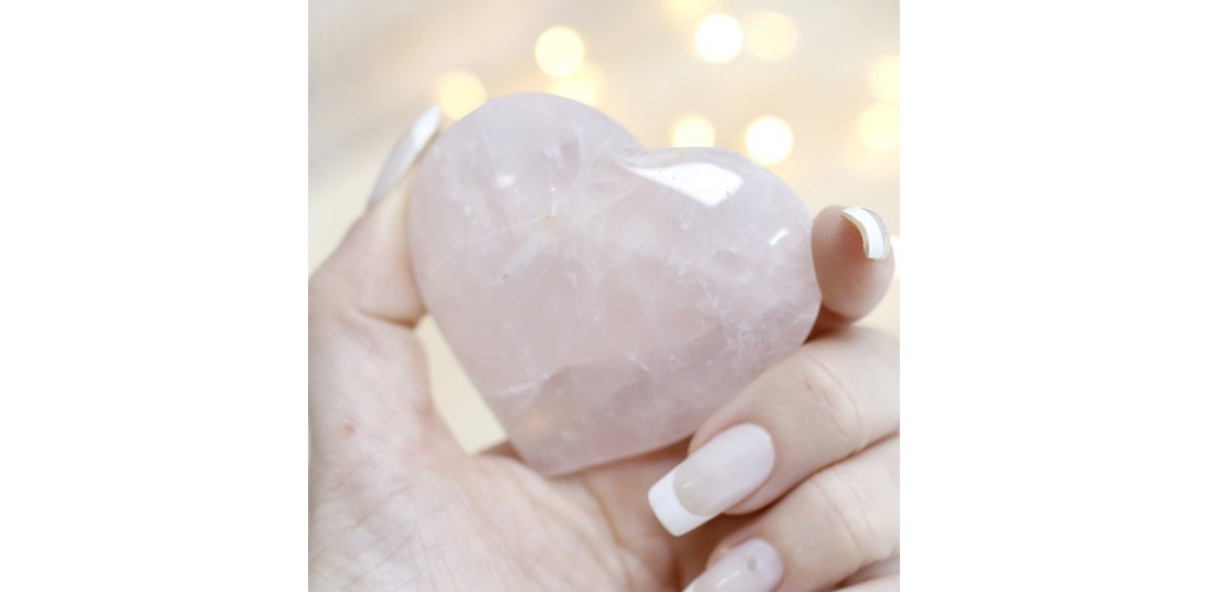 Heart natural stone
